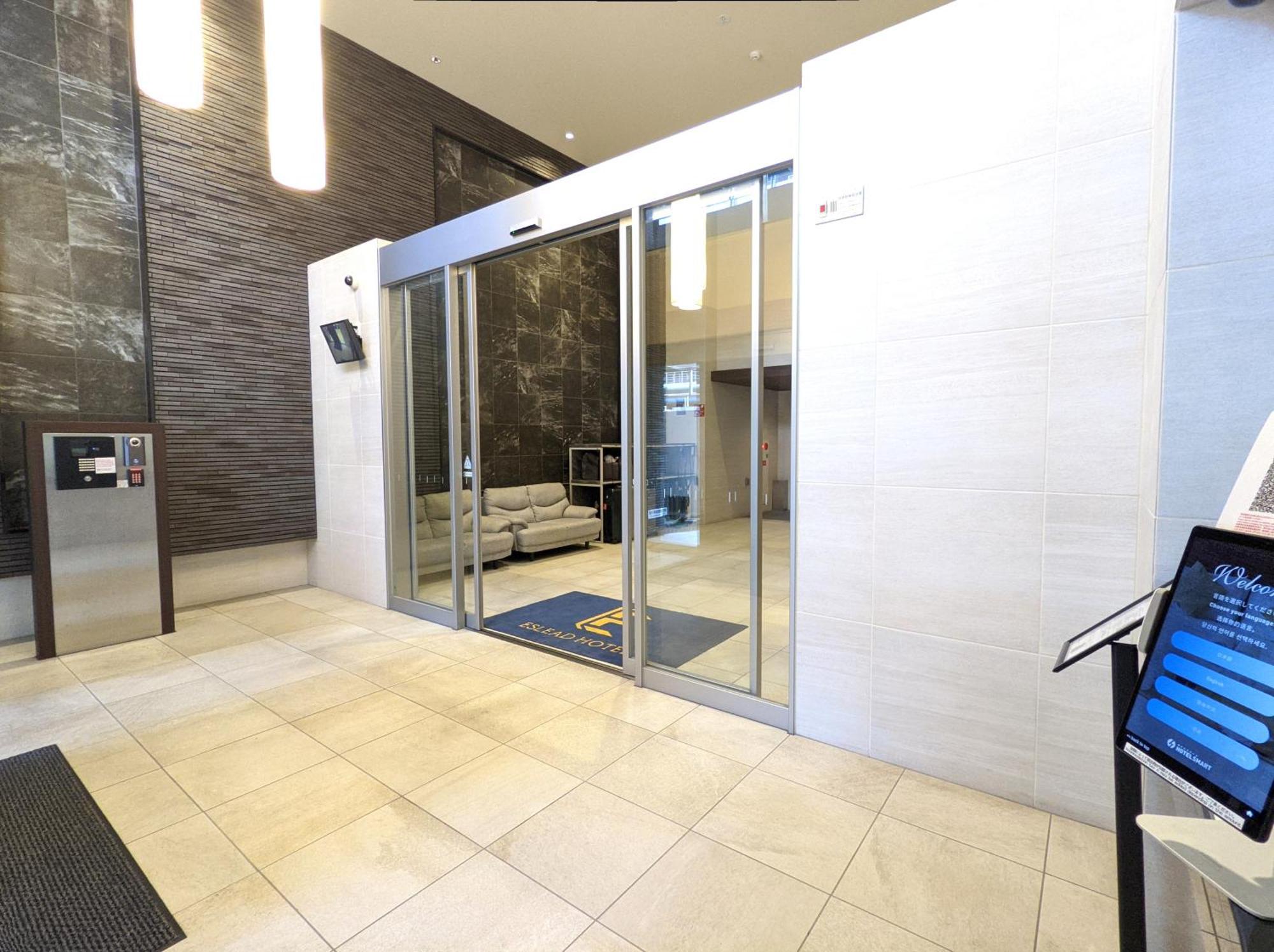 Eslead Hotel Osaka Nipponbashi מראה חיצוני תמונה