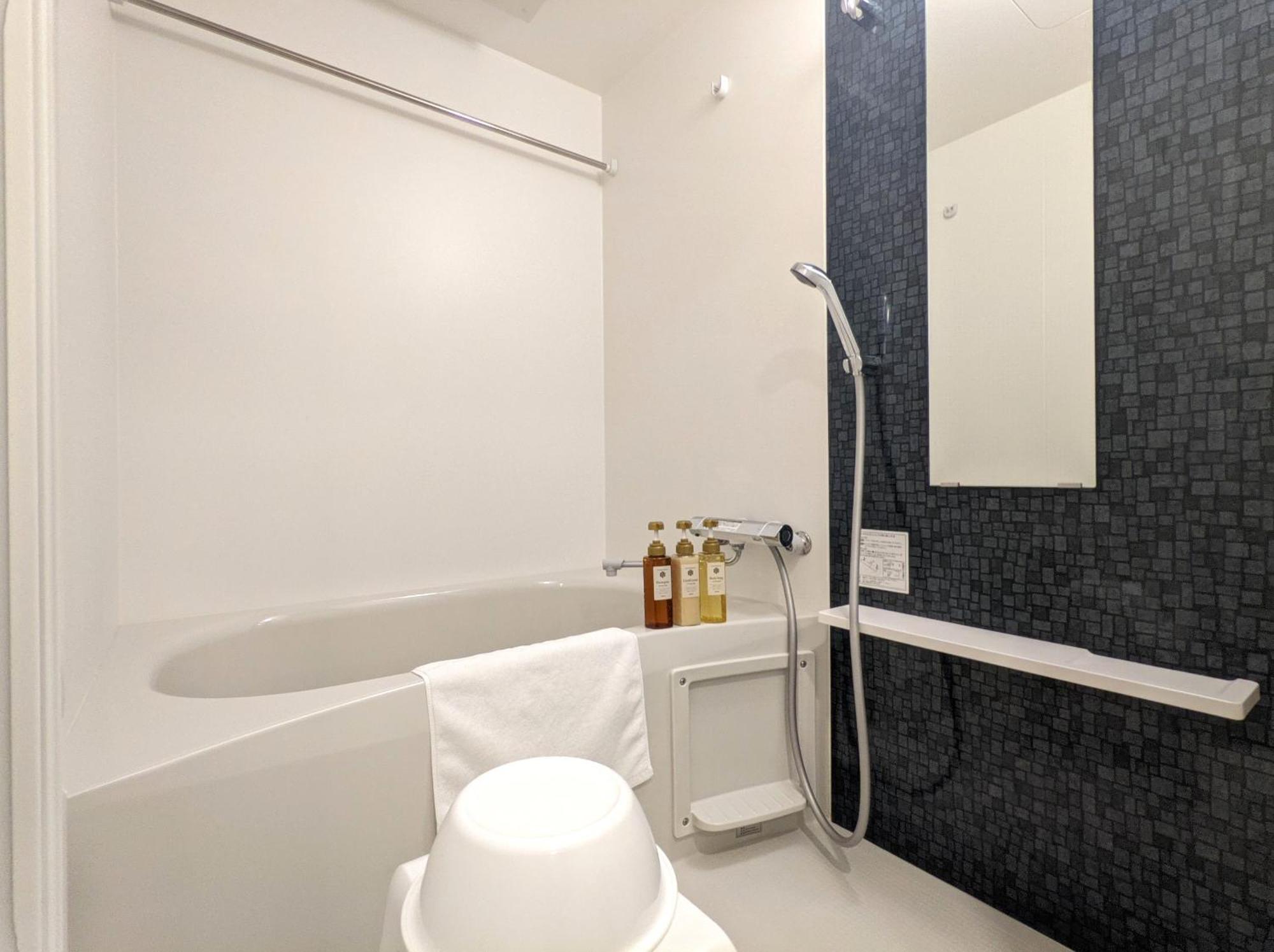 Eslead Hotel Osaka Nipponbashi חדר תמונה